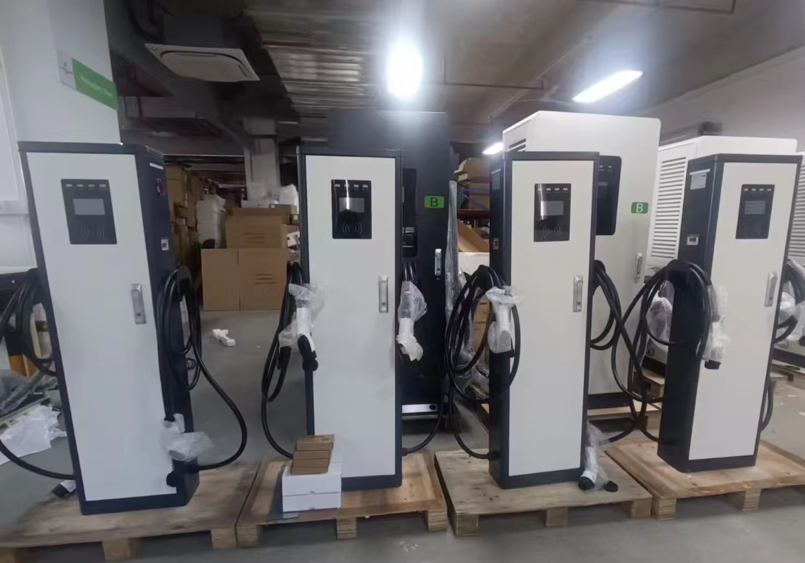 Caricatore EV AC Doppio 22kW*2 - Type 2 Charger recensione e prezzo